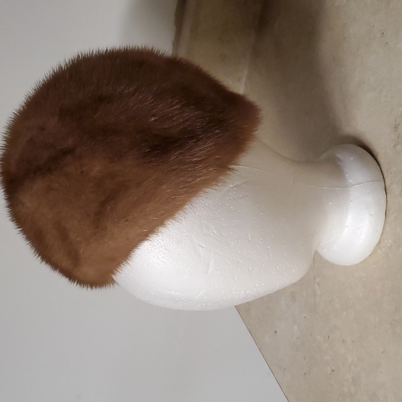 Vintage real mink fur hat Saks Fifth Avenue - Picture 1 of 8